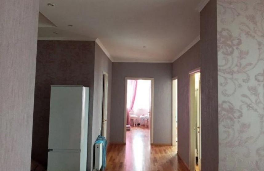 продажа трехкомнатной квартиры номер A-173601 в Приморском районе, фото номер 9